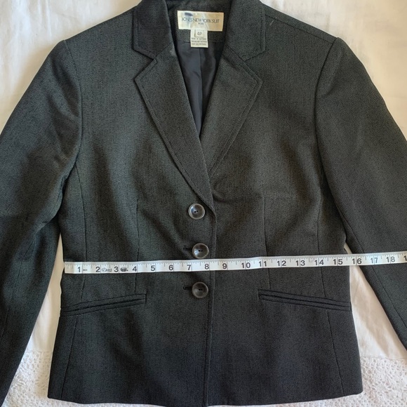 Jones New York Suit Set - Picture 7 of 9